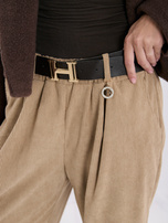 RUE PARIS Camelowe sztruksowe spodnie typu mom fit