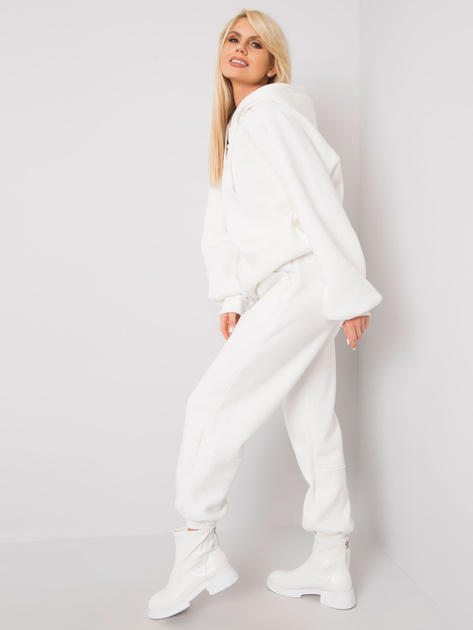 Ecru komplet trzyczęściowy z kamizelką Abigail