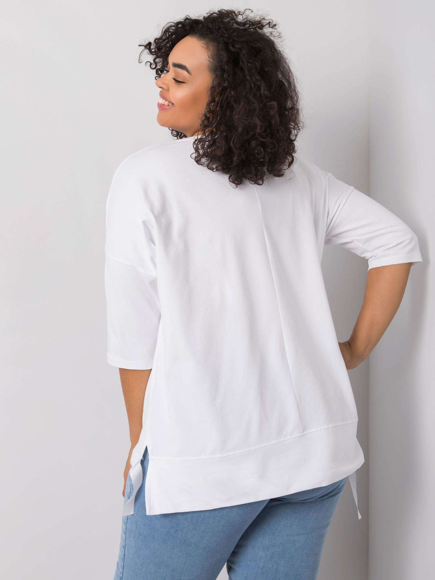 Weiße Bluse mit Applikationen Cassia.