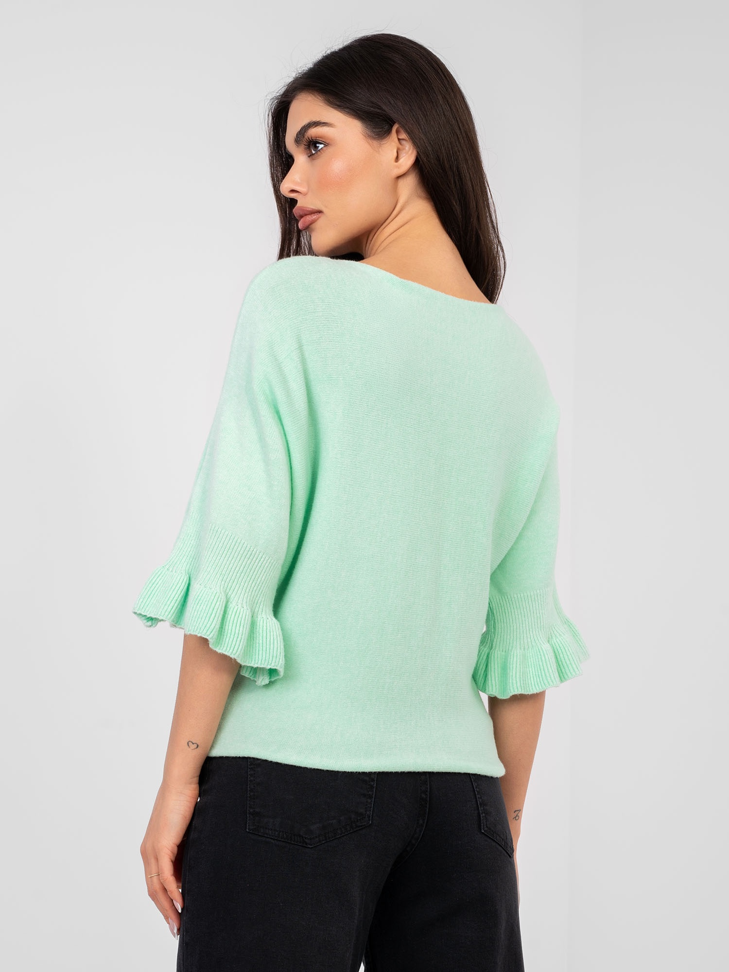 Sweter mietowy