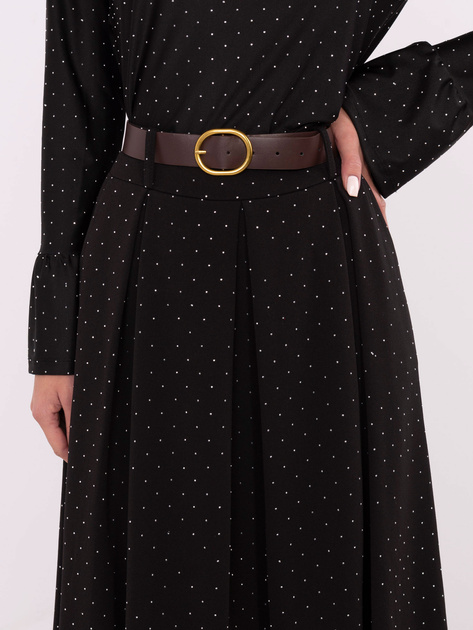 Hurtownia Czarna elegancka spódnica z aplikacjami