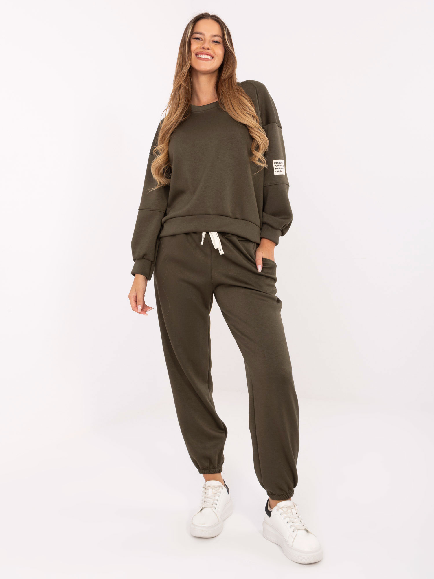 Komplet khaki