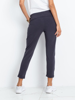 Grafitowe spodnie Approachable