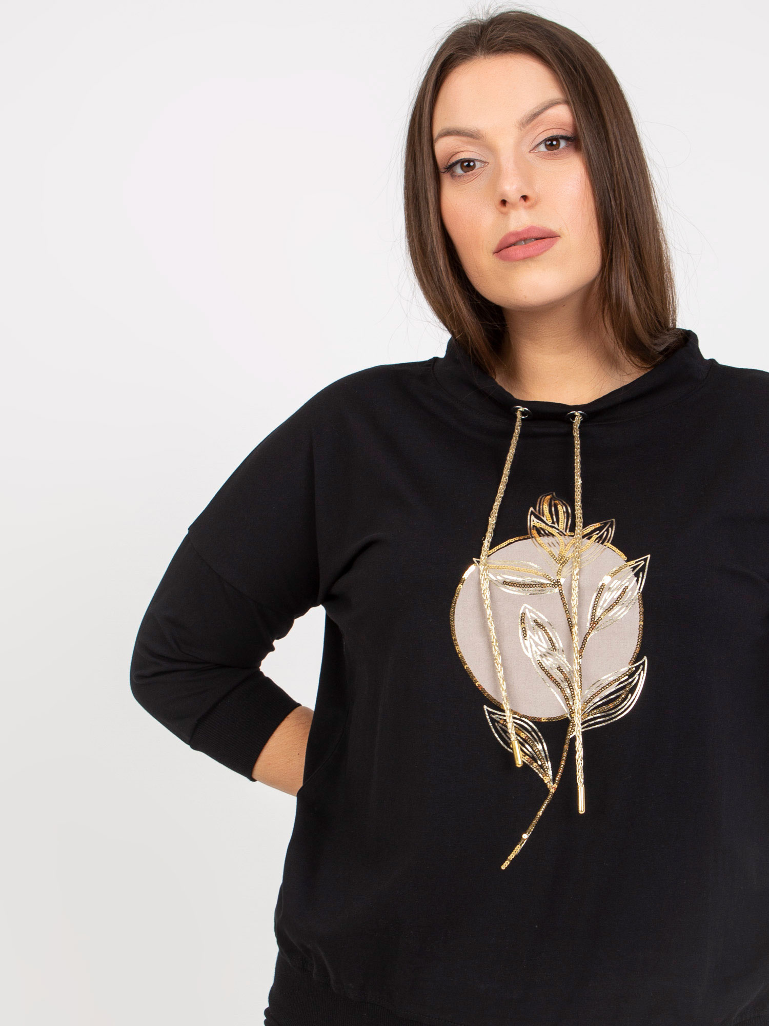 Černá každodenní blůza plus size s potiskem.