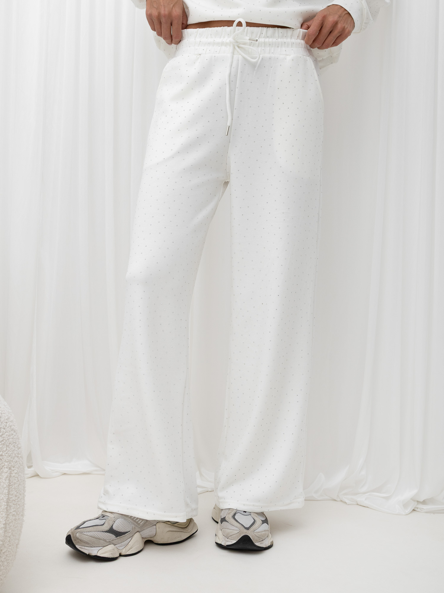 Ecru dwuczęściowy komplet w stylu casual glamour 