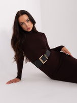 Hurtownia Ciemnobrązowa dopasowana sukienka z paskiem