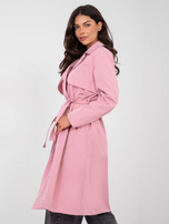 Jasnoróżowy dwurzędowy trencz z paskiem RUE PARIS 