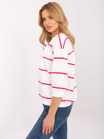 Hurtownia Ecru-fuksjowa damska bluzka z kwiatem