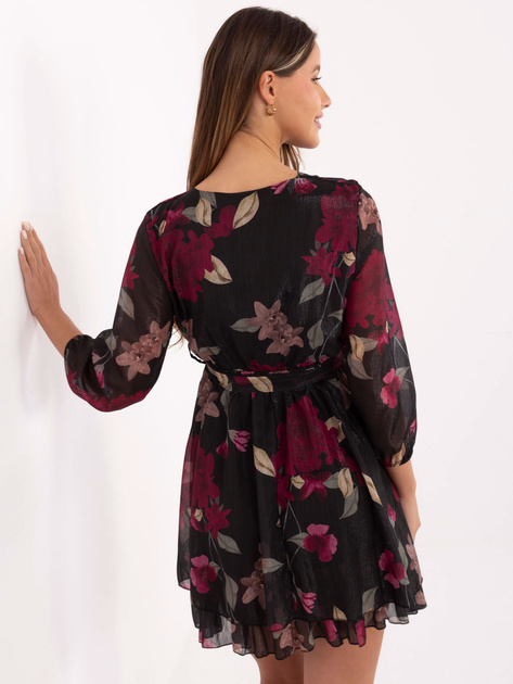 Czarna mini sukienka z falbaną