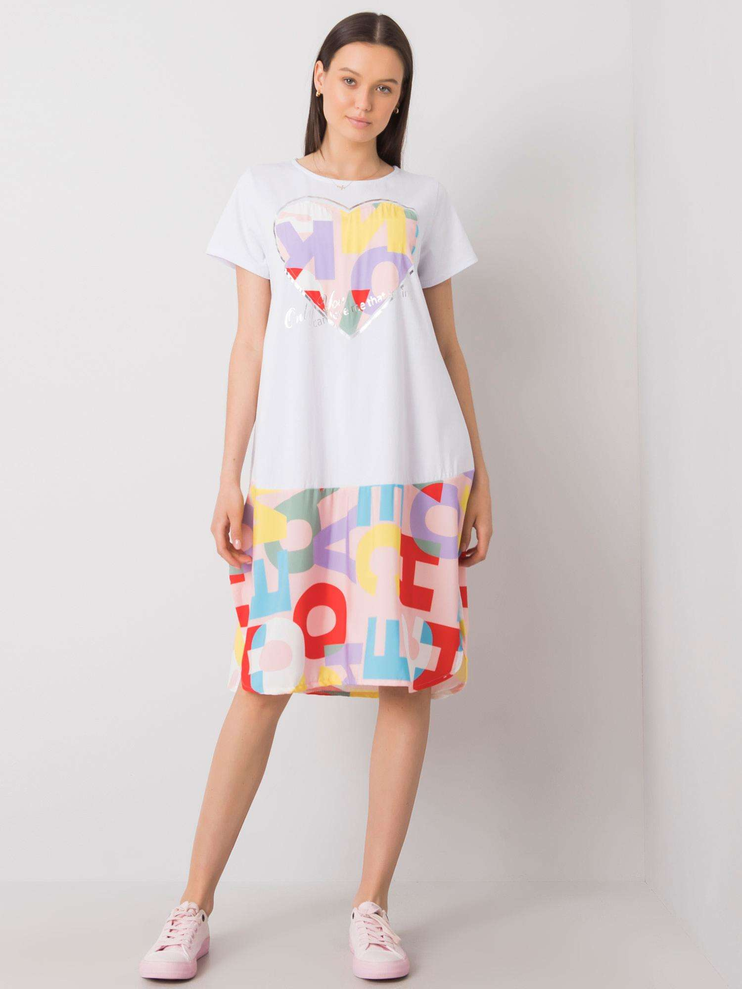 White and light pink dress with Guinevere prints
