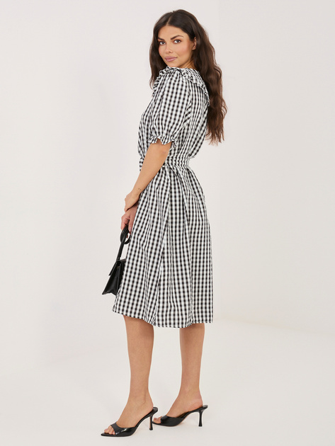 Czarna sukienka szmizjerka z kołnierzykiem