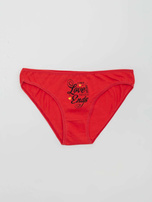 Rote Damenunterhosen aus Baumwolle.