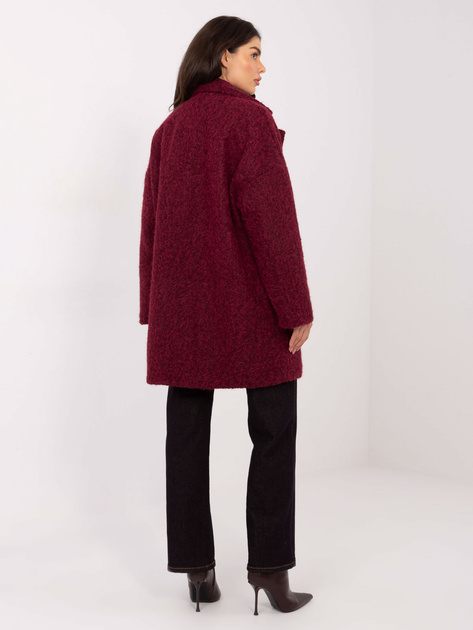 Bordowy płaszcz z odpinanymi broszkami