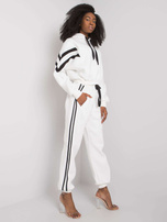 Biały komplet casualowy z lampasami Stacy 