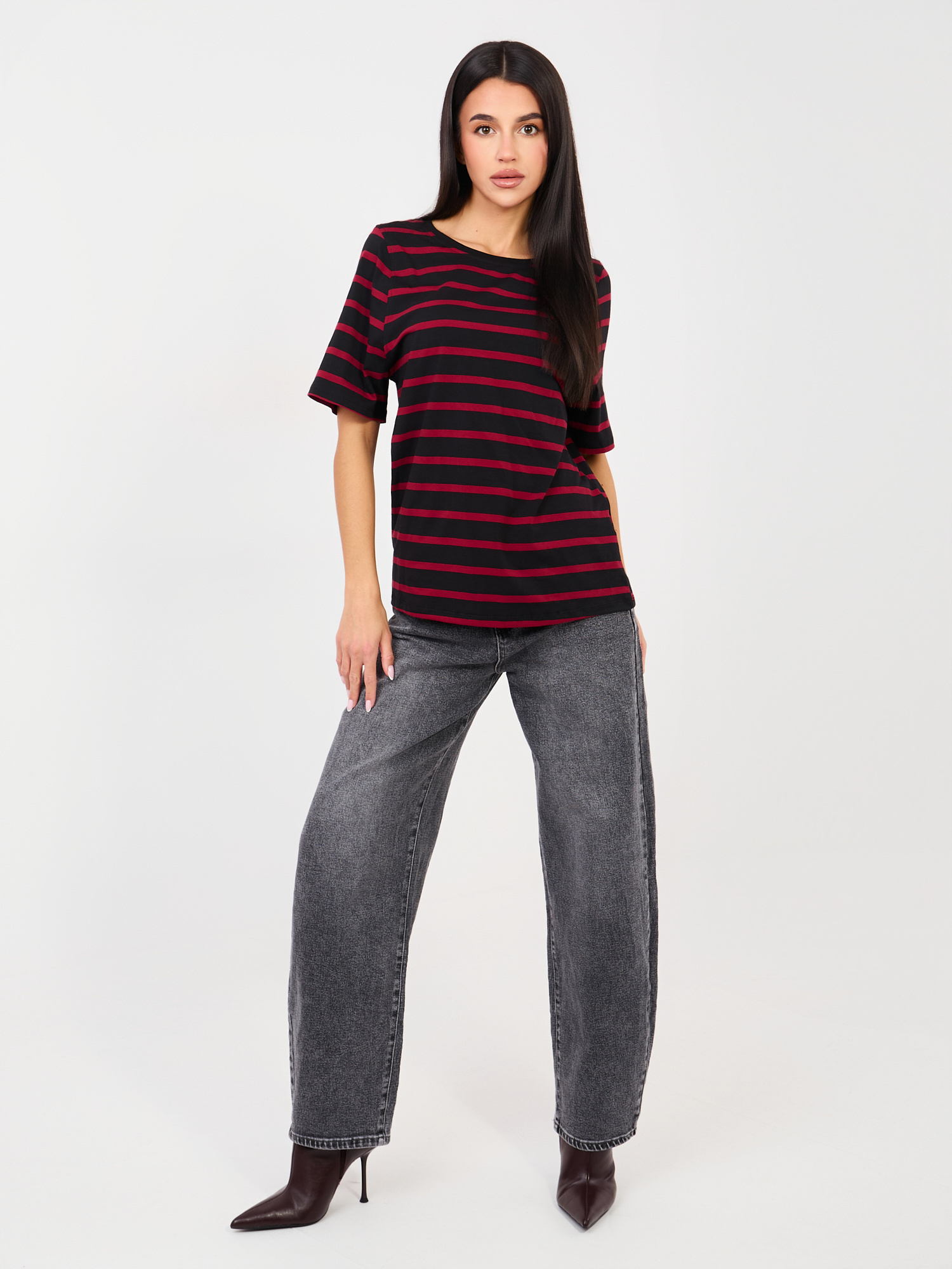 Czarno-czerwony bawełniany t-shirt basic RUE PARIS 