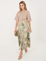 Zielona rozkloszowana spódnica z paskiem