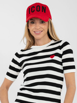 Czarny damski sweter z niewielkim haftem