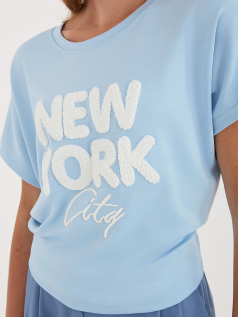 Jasnoniebieska casualowa bluzka z miękkiego materiału RUE PARIS