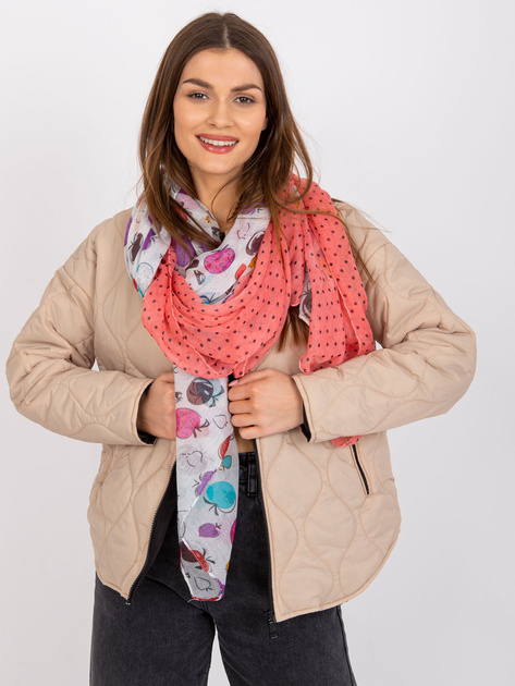 Biało-koralowa chusta z printami