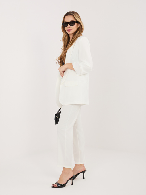 Ecru elegancki komplet z paskiem RUE PARIS