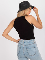 Czarny top z błyszczącym napisem