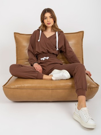 Hurt Brown basic tracksuit set with a wrap hoodie.