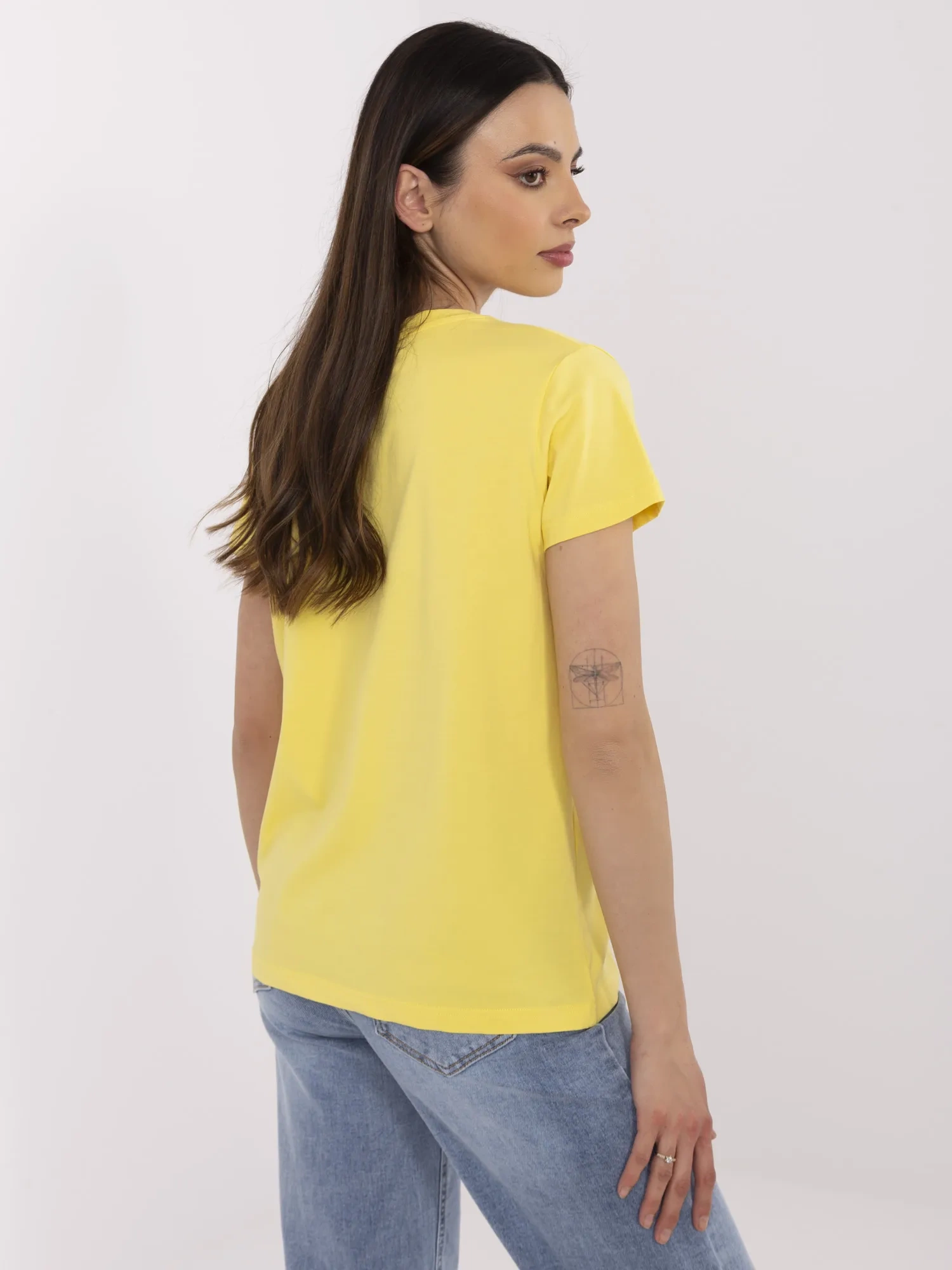 Żółty damski t-shirt z dekoltem V BASIC FEEL GOOD