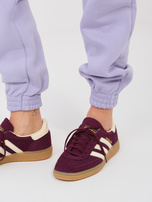 Pastelowe fioletowe dresowe spodnie joggery