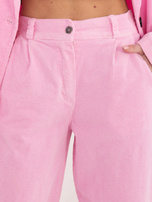 Pastelowe różowe sztruksowe spodnie z nogawką 7/8 RUE PARIS