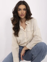 Beżowa damska koszula z kieszeniami 