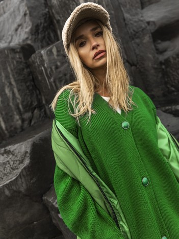 Hurt Zielony sweter rozpinany z ozdobnymi guzikami RUE PARIS