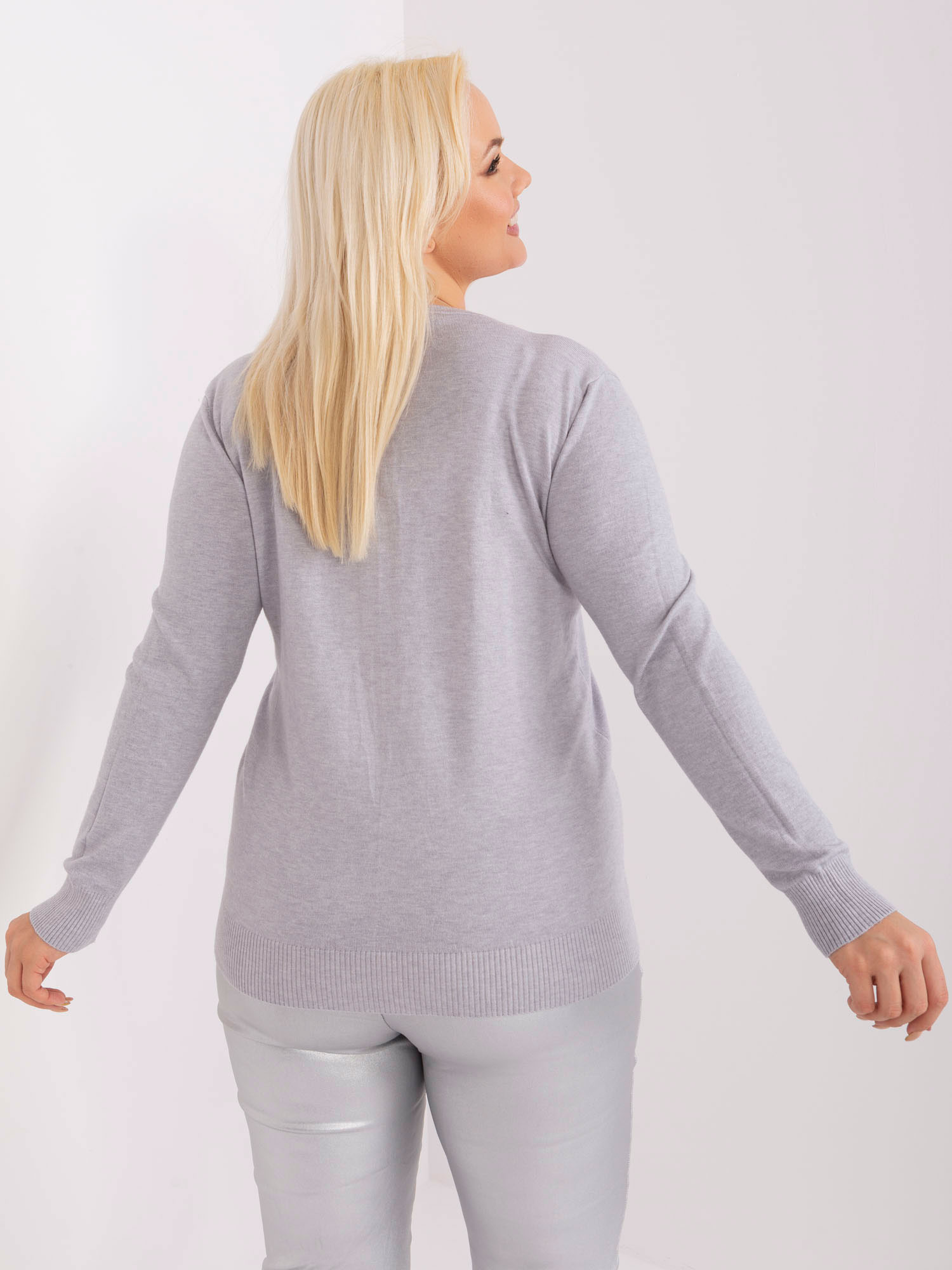 Sweter szary