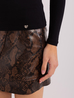 Hurt Czarna bluzka basic z długim rękawem z wiskozy BASIC FEEL GOOD