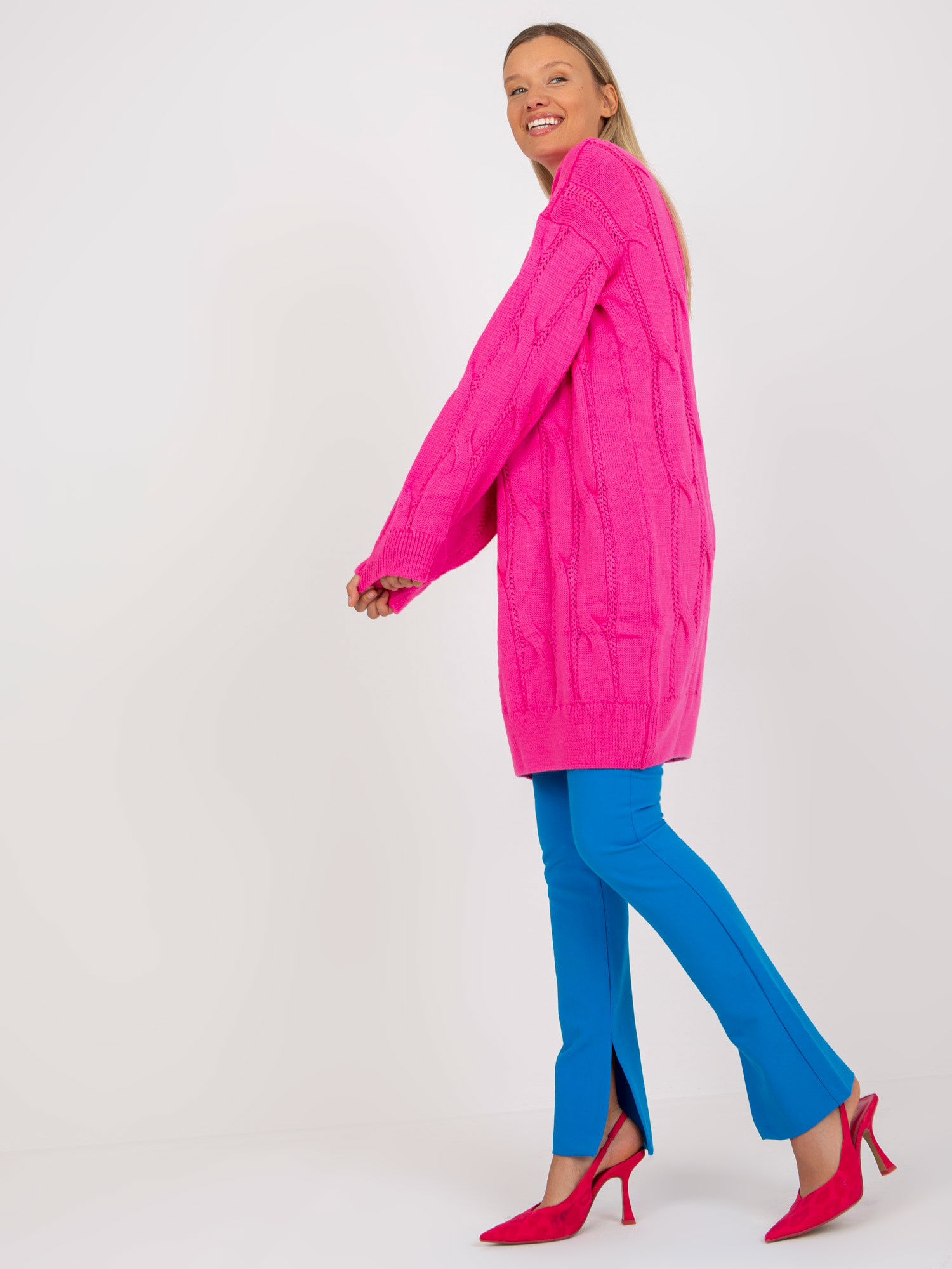 Fluo różowa mini sukienka dzianinowa w warkocze RUE PARIS