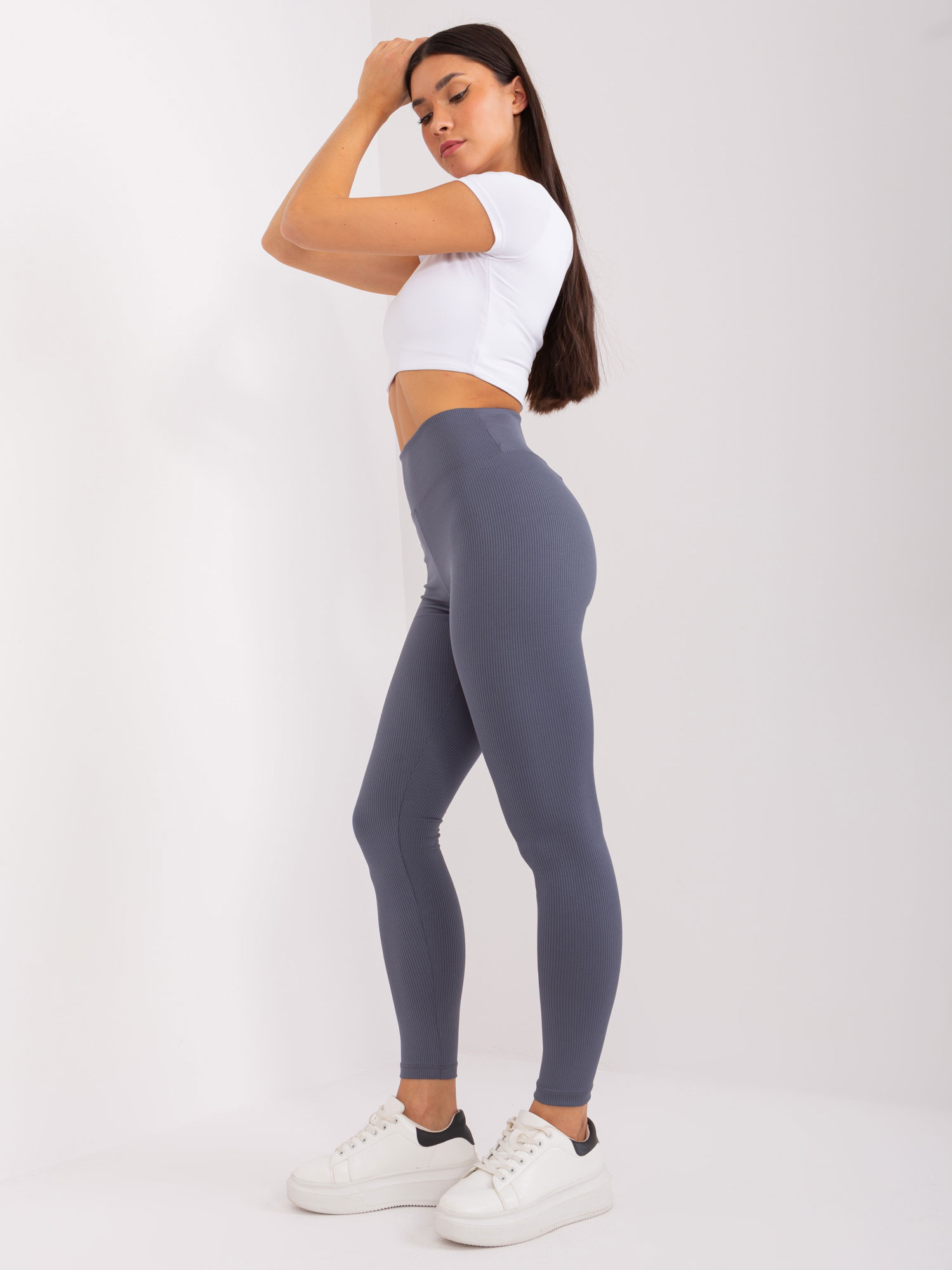 Grafitowe sportowe legginsy basic z bawełny