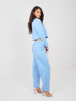 Pastelowy niebieski dresowy komplet w eleganckim stylu RUE PARIS 