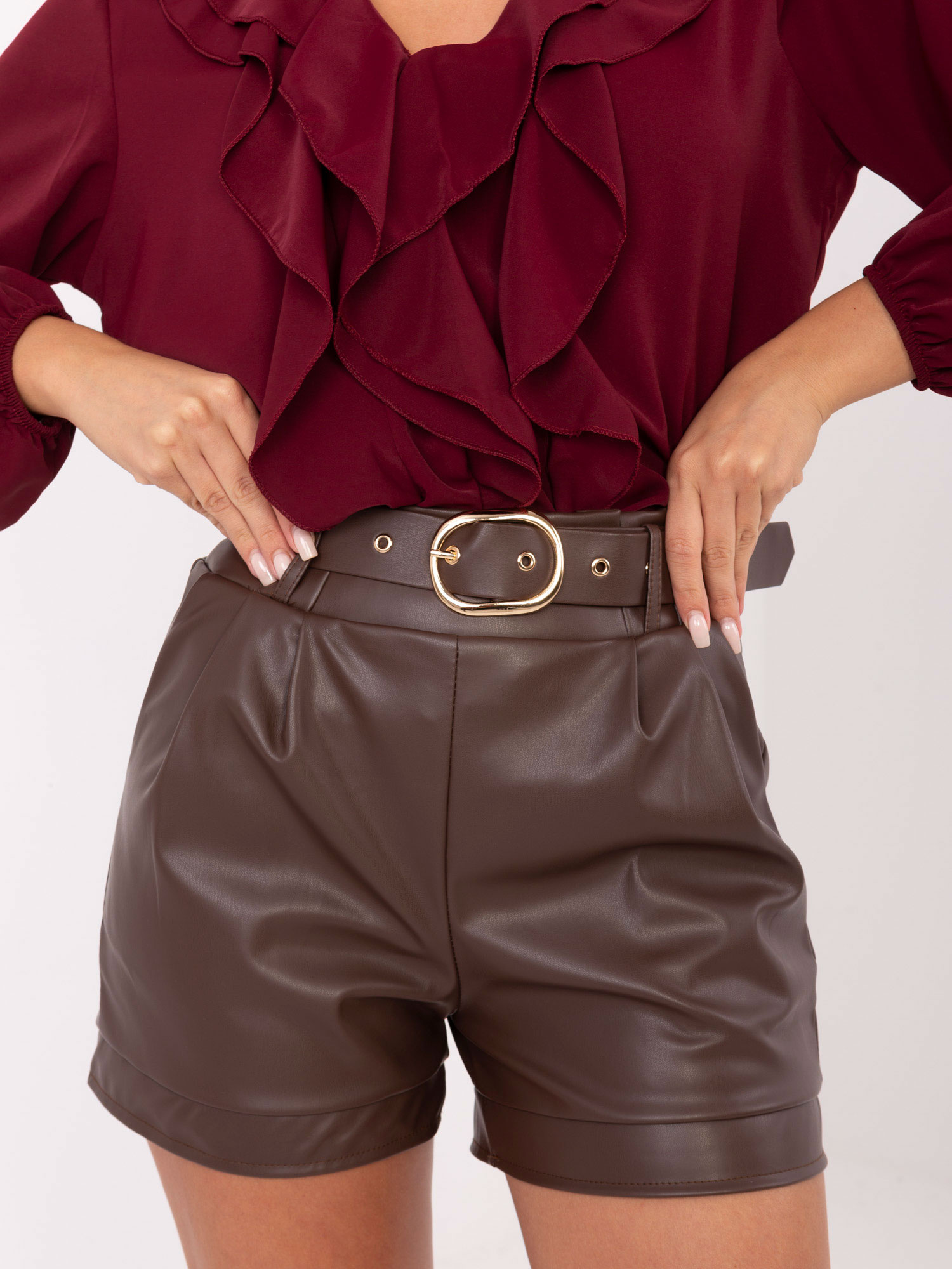Brown leather pleated shorts RUE PARIS.