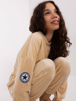 Hurt Beżowy damski komplet welurowy ze spodniami