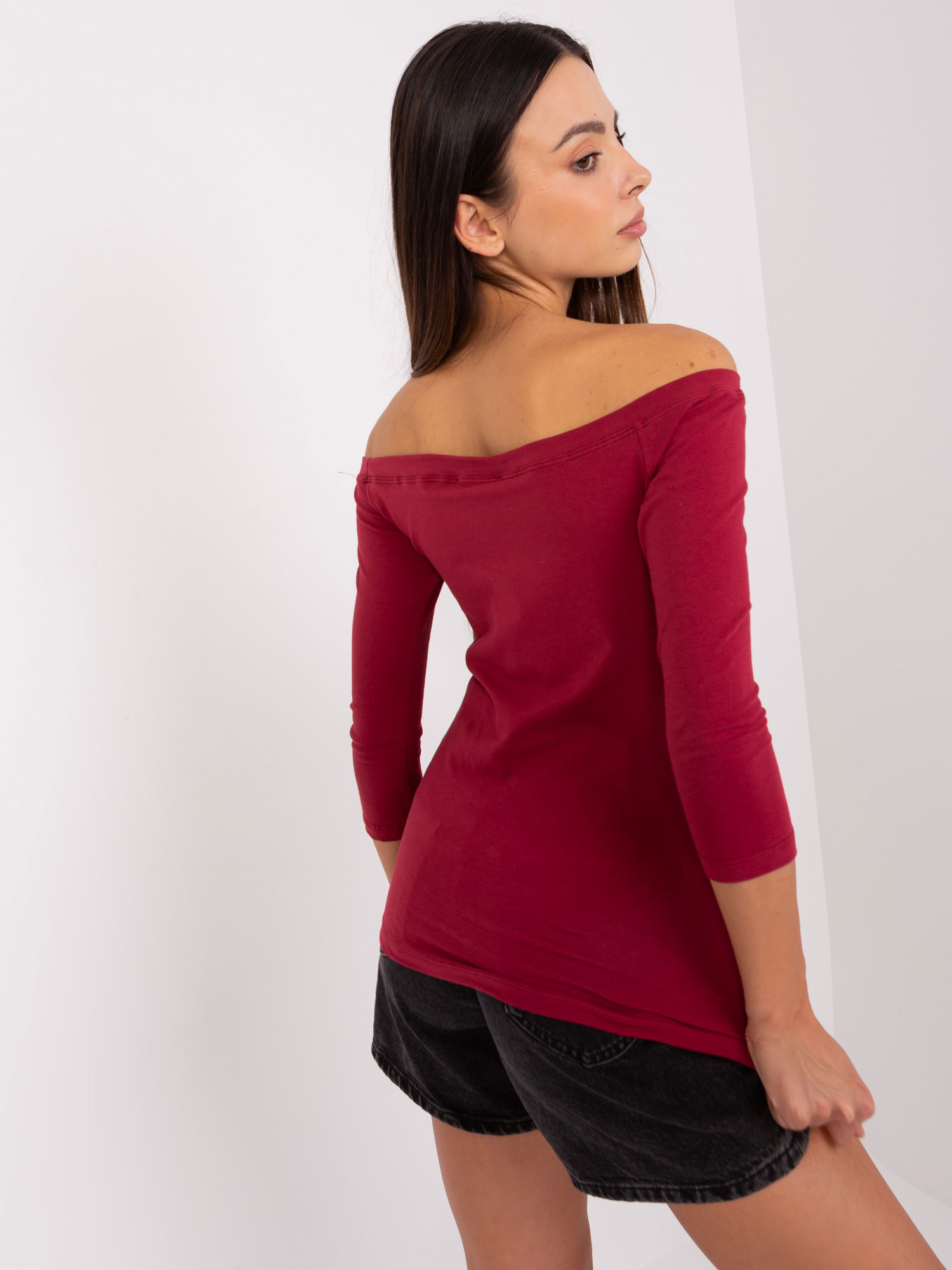 Bordowa dopasowana bluzka hiszpanka BASIC FEEL GOOD