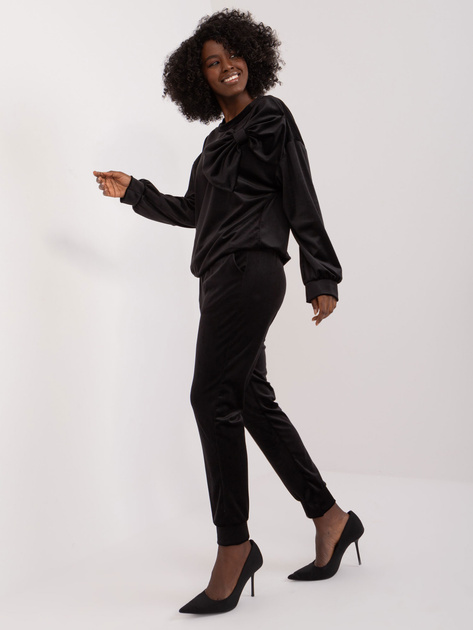 Hurtownia Czarny casualowy komplet damski z weluru