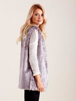 Szara puszysta kamizelka