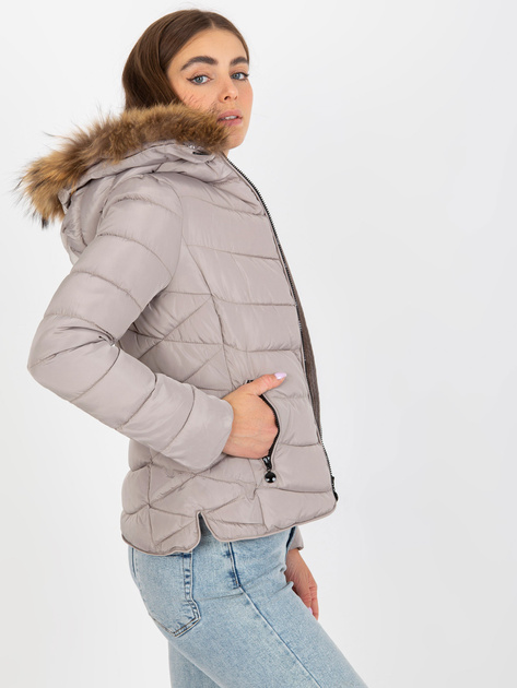 Hurtownia Ciemnobeżowa pikowana kurtka przejściowa z kapturem