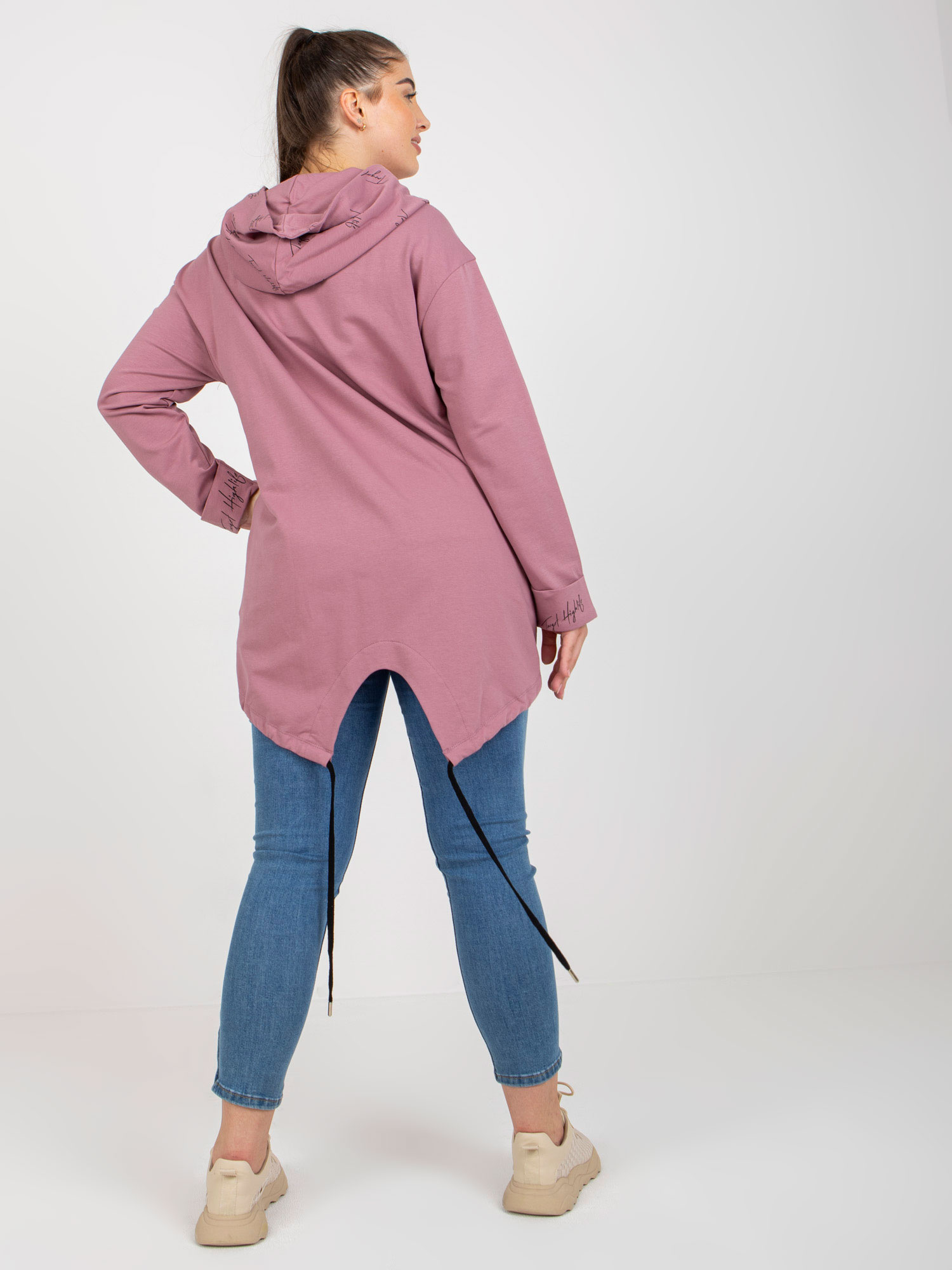 Hurt Brudnoróżowa rozpinana bluza plus size ze ściągaczem 