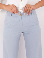 Jasnoniebieskie szerokie spodnie od garnituru 