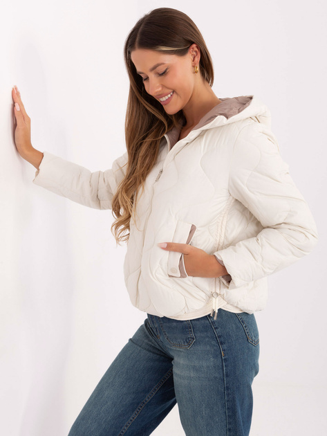 Ecru krótka kurtka z pikowaniem