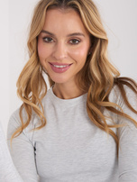 Jasnoszara bawełniana bluzka basic