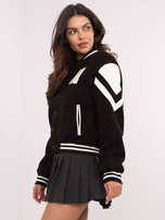 Hurt Czarna damska kurtka bomberka z naszywką