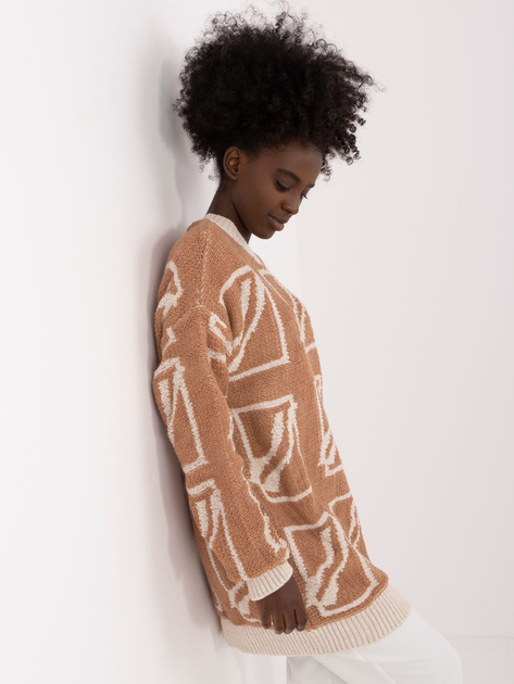 Hurt Camelowy sweter oversize z printami