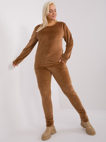 Hurt Jasnobrązowy welurowy komplet plus size Jeanne
