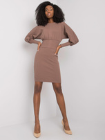 Jasnobrązowa sukienka prążkowana Leticia RUE PARIS